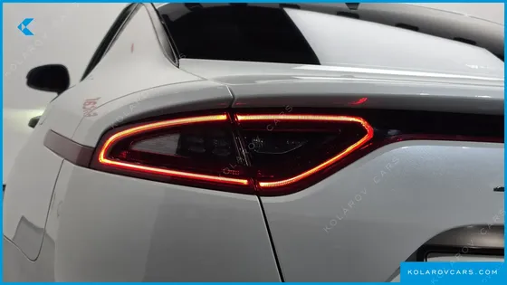 KIA STINGER 2.0 TURBO AWD
