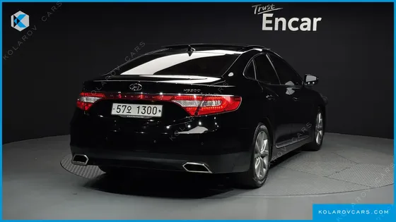 HYUNDAI GRANDEUR HG300 PREMIUM