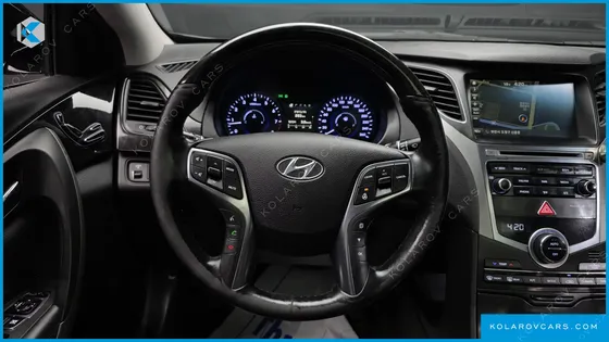 HYUNDAI GRANDEUR HG300 PREMIUM