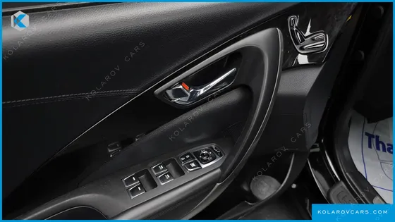 HYUNDAI GRANDEUR HG300 PREMIUM