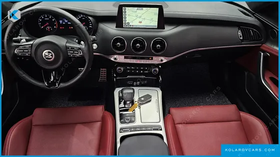 KIA STINGER 2.0 TURBO 2WD