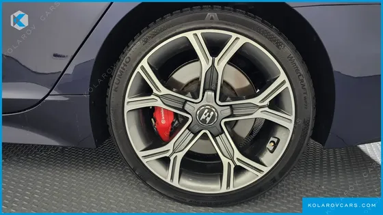 KIA STINGER 2.0 TURBO 2WD