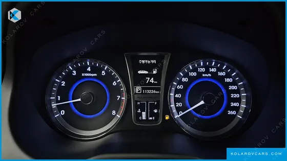 HYUNDAI GRANDEUR HG240 MODERN