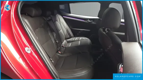 KIA STINGER 2.0 TURBO 2WD
