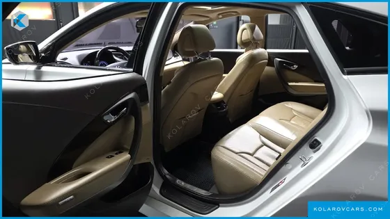HYUNDAI GRANDEUR HG300 PREMIUM