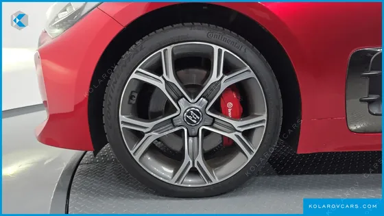 KIA STINGER 3.3 TURBO AWD