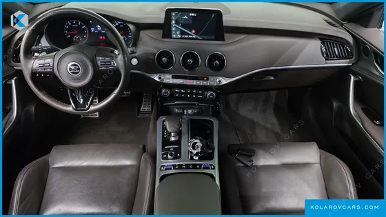 KIA STINGER 2.0 TURBO AWD