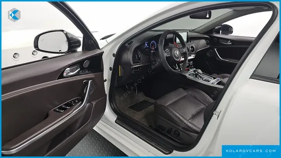 KIA STINGER 2.0 TURBO AWD