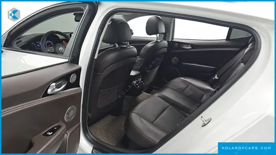 KIA STINGER 2.0 TURBO AWD