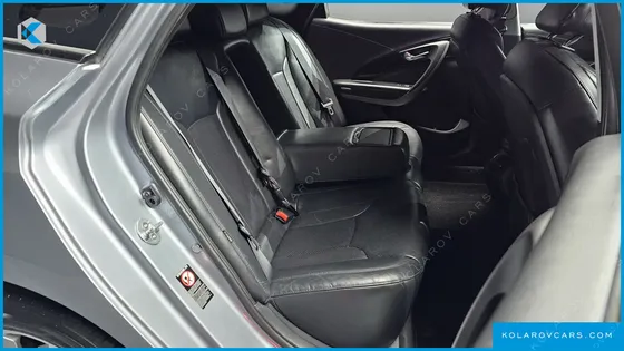 HYUNDAI GRANDEUR HG240 MODERN