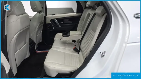 LAND ROVER DISCOVERY SPORT D180 SE