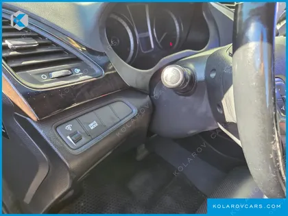 HYUNDAI GRANDEUR HG240 MODERN