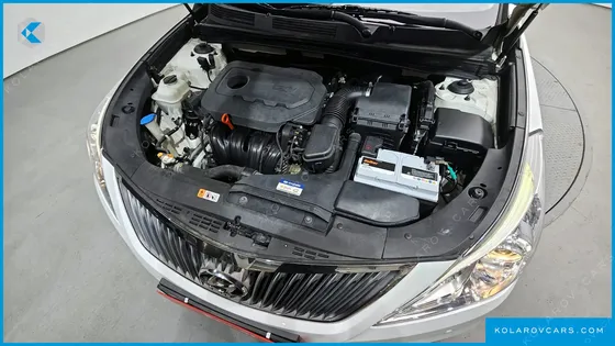 HYUNDAI GRANDEUR HG240 MODERN