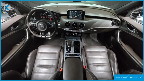 KIA STINGER 3.3 TURBO AWD