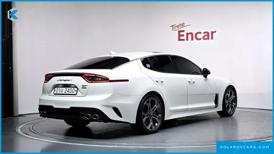 KIA STINGER 2.0 TURBO AWD