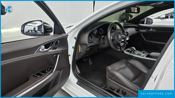 KIA STINGER 2.0 TURBO AWD
