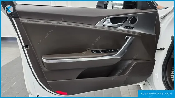 KIA STINGER 2.0 TURBO AWD