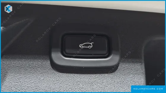 LAND ROVER DISCOVERY SPORT D180 S