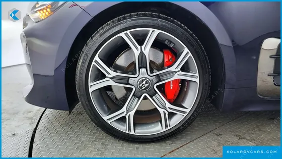KIA STINGER 2.0 TURBO 2WD