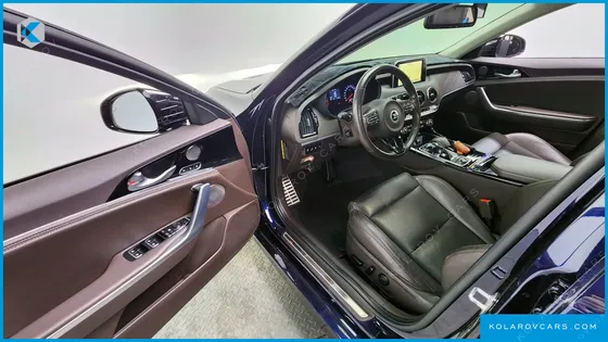KIA STINGER 2.0 TURBO 2WD