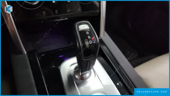 LAND ROVER DISCOVERY SPORT P250 SE