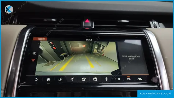 LAND ROVER DISCOVERY SPORT P250 SE