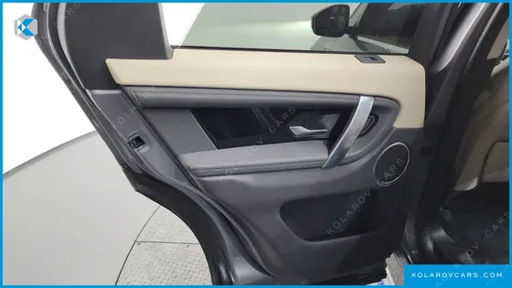 LAND ROVER DISCOVERY SPORT P250 SE