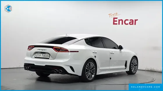 KIA STINGER 2.0 TURBO 2WD