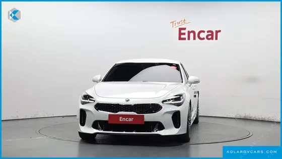 KIA STINGER 2.0 TURBO 2WD