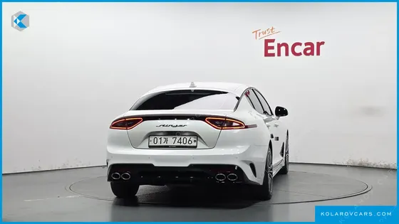 KIA STINGER 2.0 TURBO 2WD