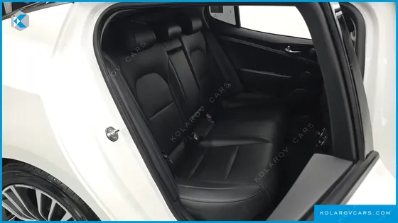 KIA STINGER 2.0 TURBO 2WD