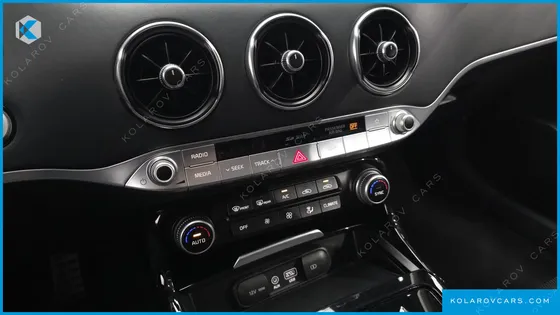 KIA STINGER 2.0 TURBO 2WD