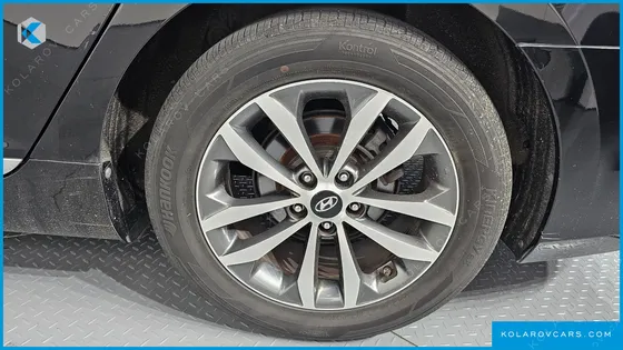 HYUNDAI GRANDEUR HG300 PRIME
