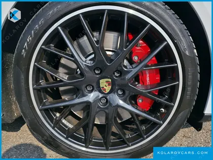 PORSCHE PANAMERA 4.0 TURBO