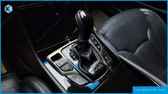 HYUNDAI GRANDEUR HG300 ROYAL