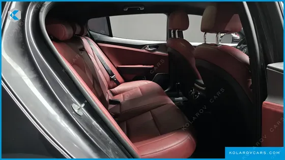 KIA STINGER 2.0 TURBO AWD