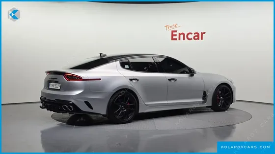 KIA STINGER 3.3 TURBO AWD