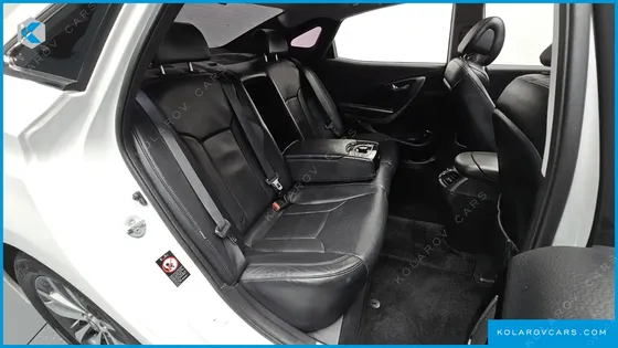 HYUNDAI GRANDEUR HG240 LUXURY