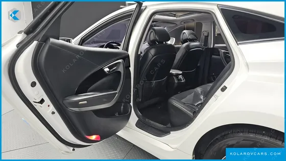 HYUNDAI GRANDEUR HG240 LUXURY