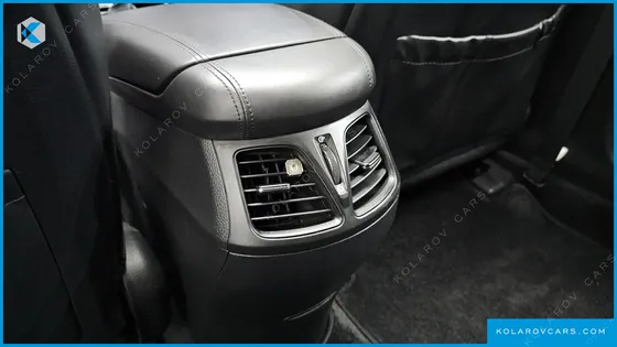 HYUNDAI GRANDEUR HG240 LUXURY