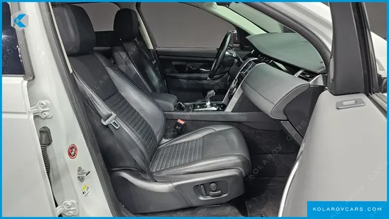 LAND ROVER DISCOVERY SPORT D180 SE