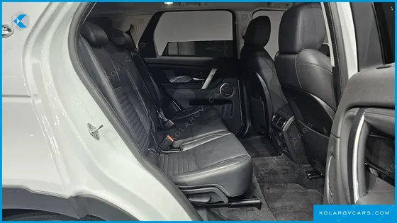 LAND ROVER DISCOVERY SPORT D180 SE
