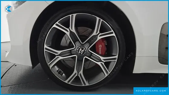 KIA STINGER 3.3 TURBO AWD