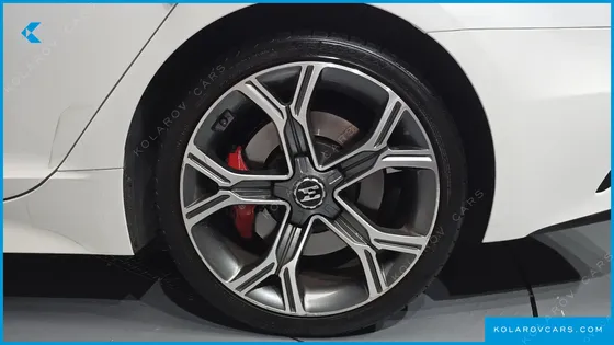 KIA STINGER 3.3 TURBO AWD