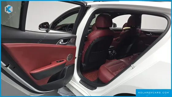 KIA STINGER 3.3 TURBO AWD