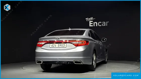 HYUNDAI GRANDEUR HG240 MODERN