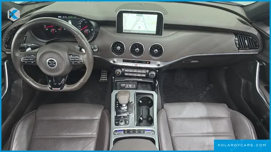 KIA STINGER 3.3 TURBO 2WD