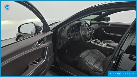 KIA STINGER 3.3 TURBO 2WD