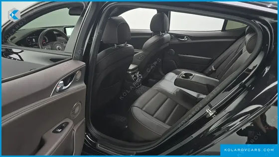 KIA STINGER 3.3 TURBO 2WD