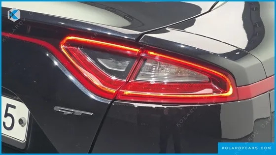 KIA STINGER 3.3 TURBO 2WD